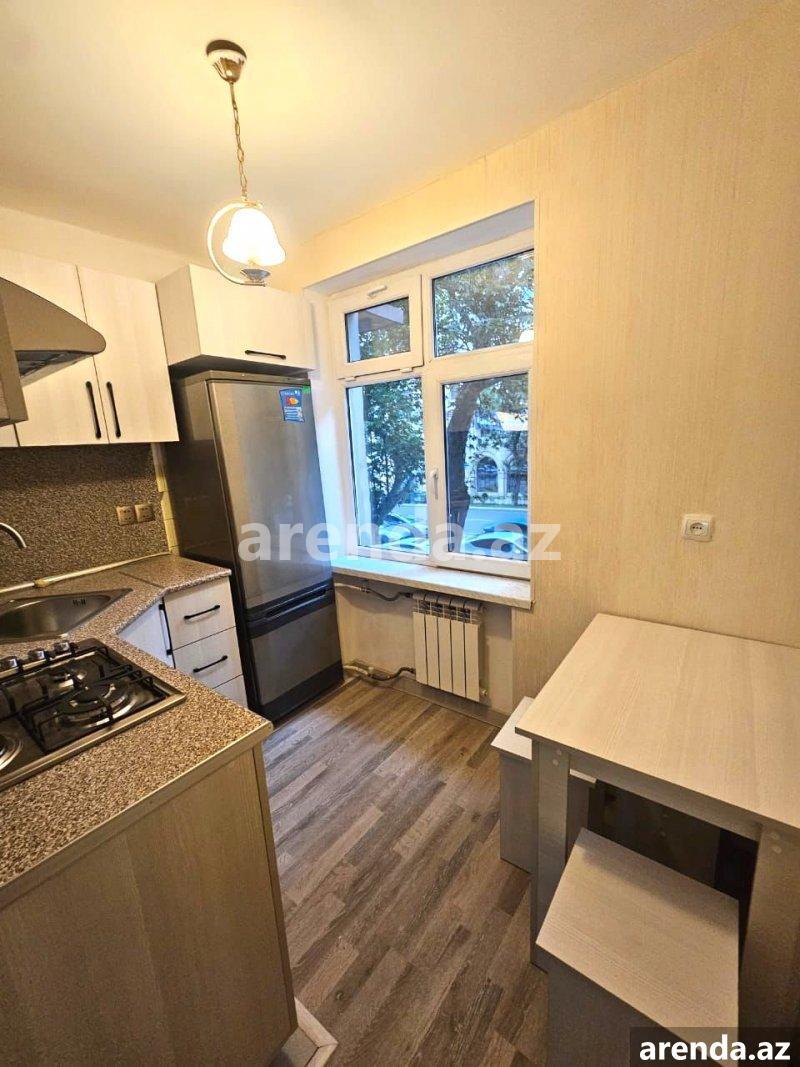Продажа 1 комнатная Вторичка, Nizami метро, Насими район 5 Продажа 1 комнатная Вторичка, Nizami метро, Насими район 5