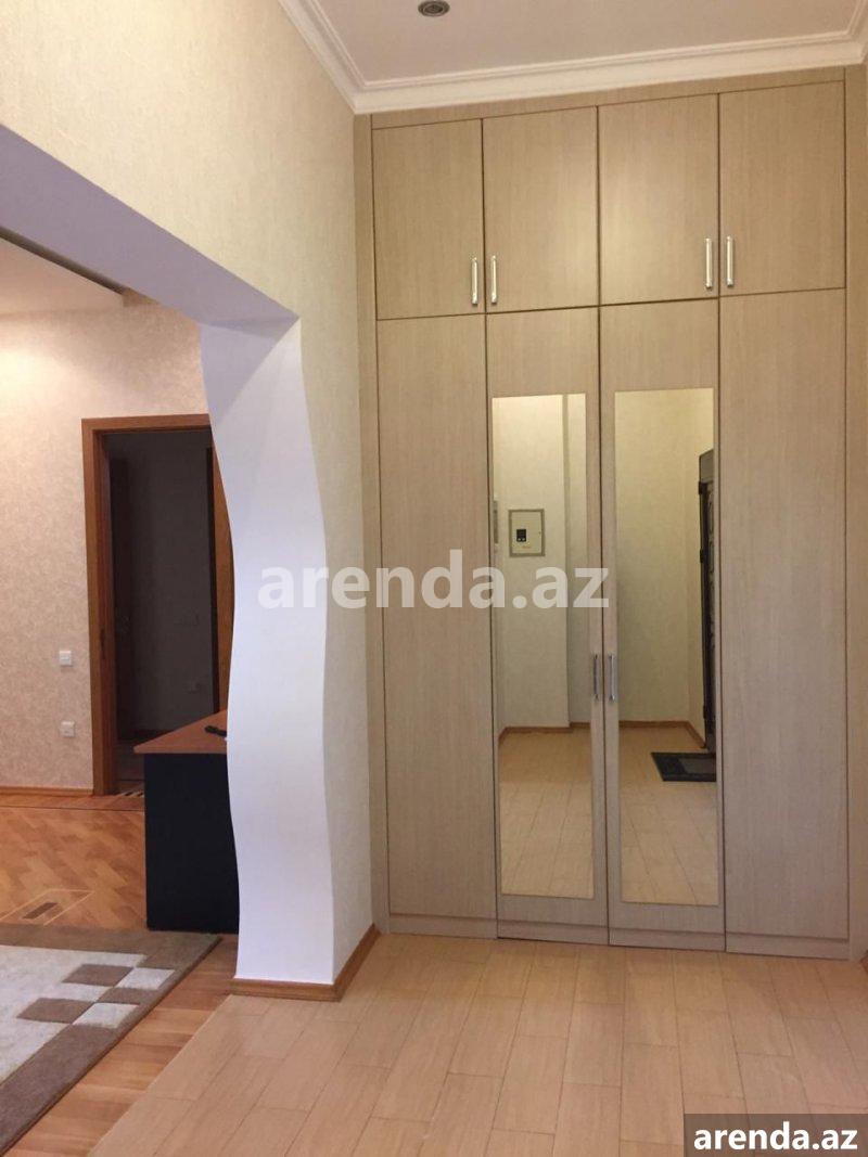 Kirayə (aylıq) 4 otaqlı Yeni Tikili, Elmlər akademiyası metrosu, Hüseyn Cavid parkı, Yasamal rayonu 26 Kirayə (aylıq) 4 otaqlı Yeni Tikili, Elmlər akademiyası metrosu, Hüseyn Cavid parkı, Yasamal rayonu 26