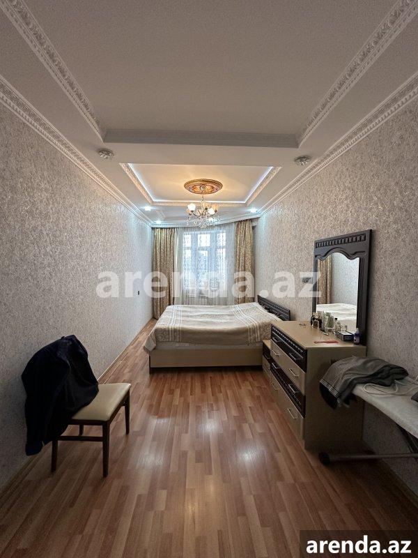 Satılır 3 otaqlı Yeni Tikili Xırdalan 8 Satılır 3 otaqlı Yeni Tikili Xırdalan 8