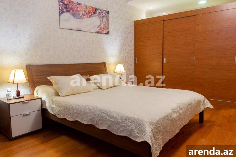 Kirayə (aylıq) 3 otaqlı Yeni Tikili, Nizami metrosu, İzmir parkı, Yasamal rayonu 12 Kirayə (aylıq) 3 otaqlı Yeni Tikili, Nizami metrosu, İzmir parkı, Yasamal rayonu 12