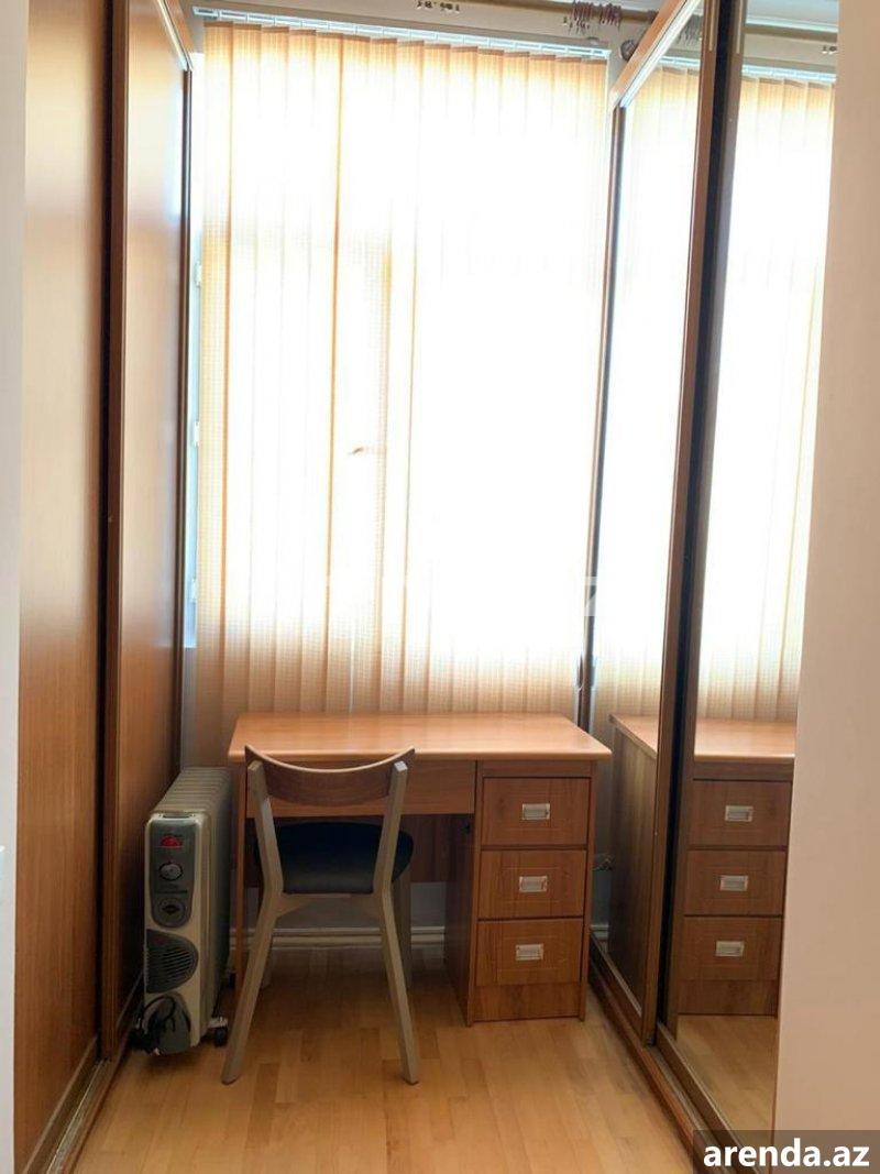 Kirayə (aylıq) 2 otaqlı Köhnə Tikili, İçərişəhər metrosu, M.Ə.Sabir parkı, Səbail rayonu 15 Kirayə (aylıq) 2 otaqlı Köhnə Tikili, İçərişəhər metrosu, M.Ə.Sabir parkı, Səbail rayonu 15