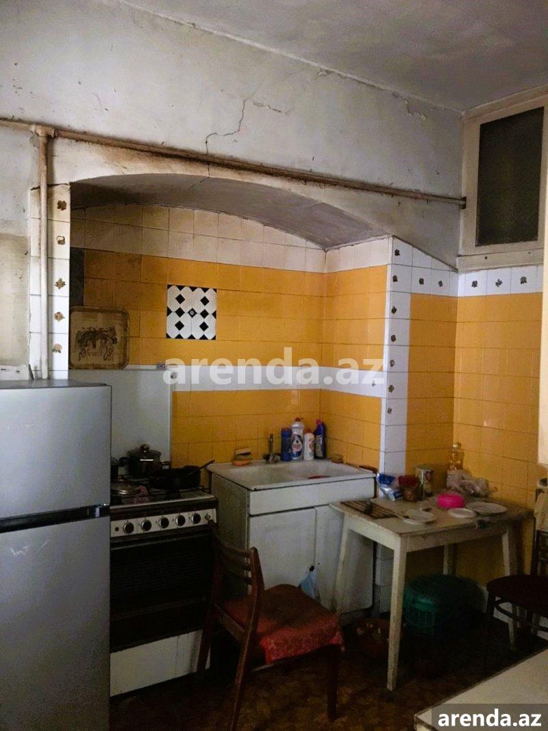 Satılır 3 otaqlı Köhnə Tikili, İçərişəhər metrosu, Səbail rayonu 10 Satılır 3 otaqlı Köhnə Tikili, İçərişəhər metrosu, Səbail rayonu 10
