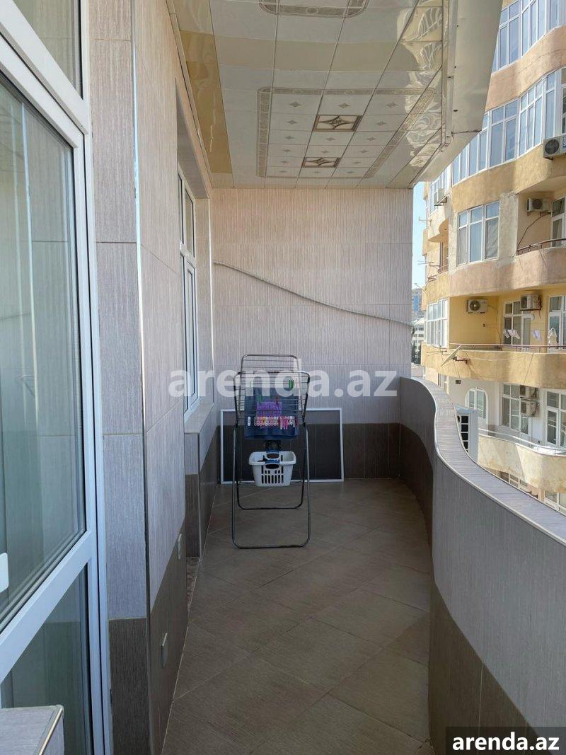 Satılır 4 otaqlı Yeni Tikili, Azadlıq metrosu, 8-ci mikrorayon, Ayna Sultanova heykəli, Binəqədi rayonu 15 Satılır 4 otaqlı Yeni Tikili, Azadlıq metrosu, 8-ci mikrorayon, Ayna Sultanova heykəli, Binəqədi rayonu 15