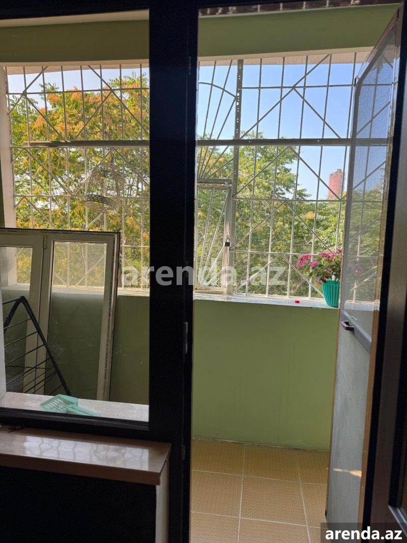 Satılır 2 otaqlı Köhnə Tikili, Həzi Aslanov metrosu, Xətai rayonu 14 Satılır 2 otaqlı Köhnə Tikili, Həzi Aslanov metrosu, Xətai rayonu 14