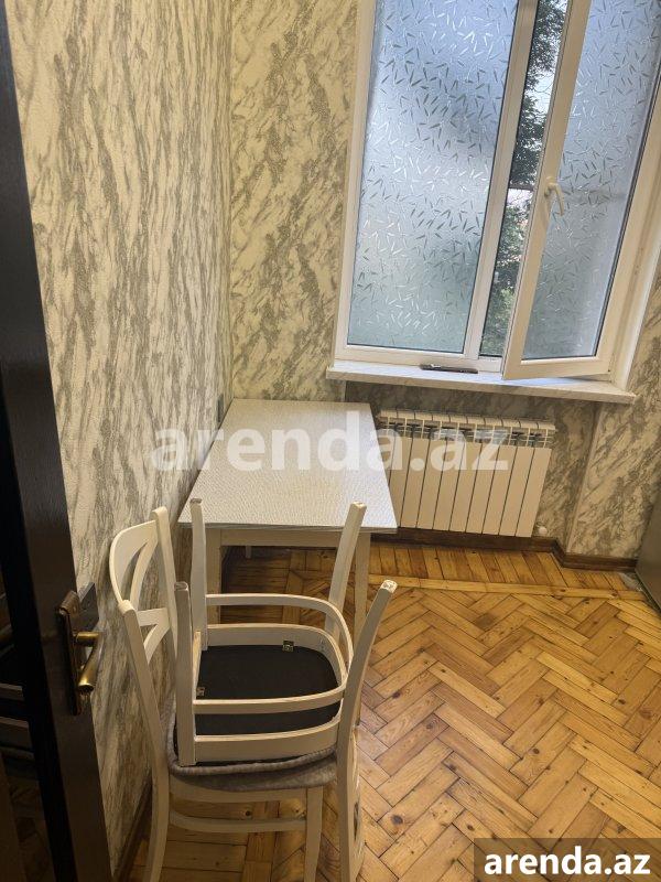 Kirayə (aylıq) 3 otaqlı Köhnə Tikili, Nəriman Nərimanov metrosu, Nərimanov rayon Məhkəməsi, Nərimanov rayonu 4 Kirayə (aylıq) 3 otaqlı Köhnə Tikili, Nəriman Nərimanov metrosu, Nərimanov rayon Məhkəməsi, Nərimanov rayonu 4