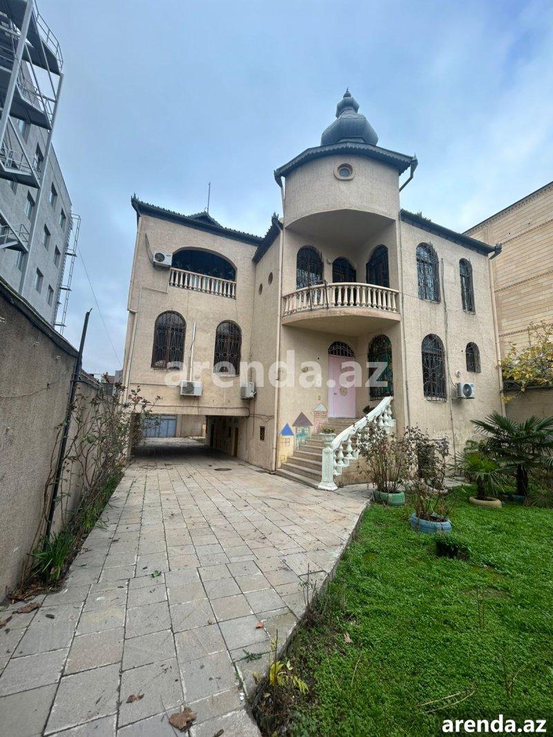 Kirayə (aylıq) 12 otaqlı Həyət evi/villa, Gənclik metrosu, Nərimanov rayonu 12