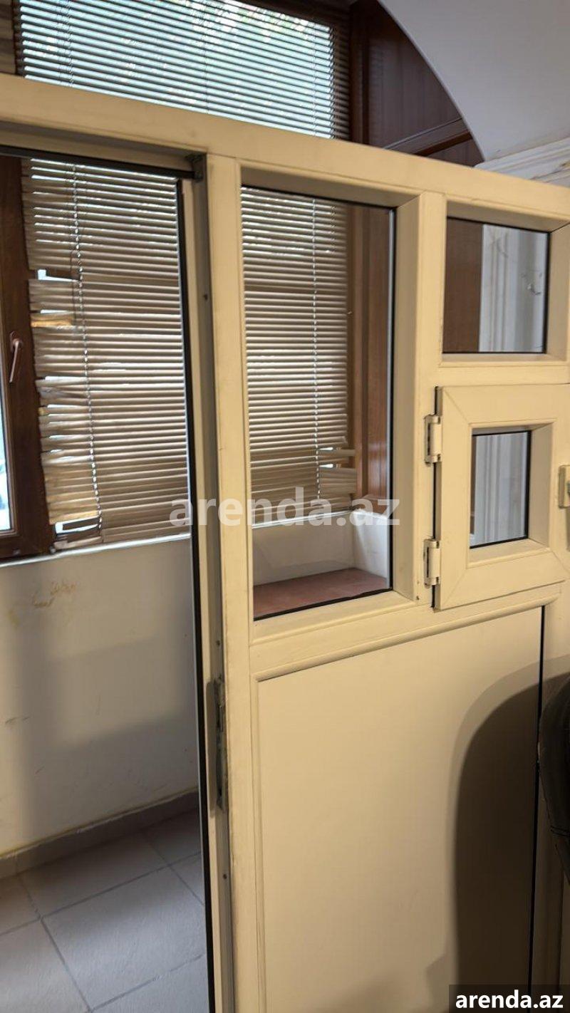 Kirayə (aylıq) 2 otaqlı Ofis, 28 May metrosu, Olimpik Star, Nəsimi rayonu 25 Kirayə (aylıq) 2 otaqlı Ofis, 28 May metrosu, Olimpik Star, Nəsimi rayonu 25