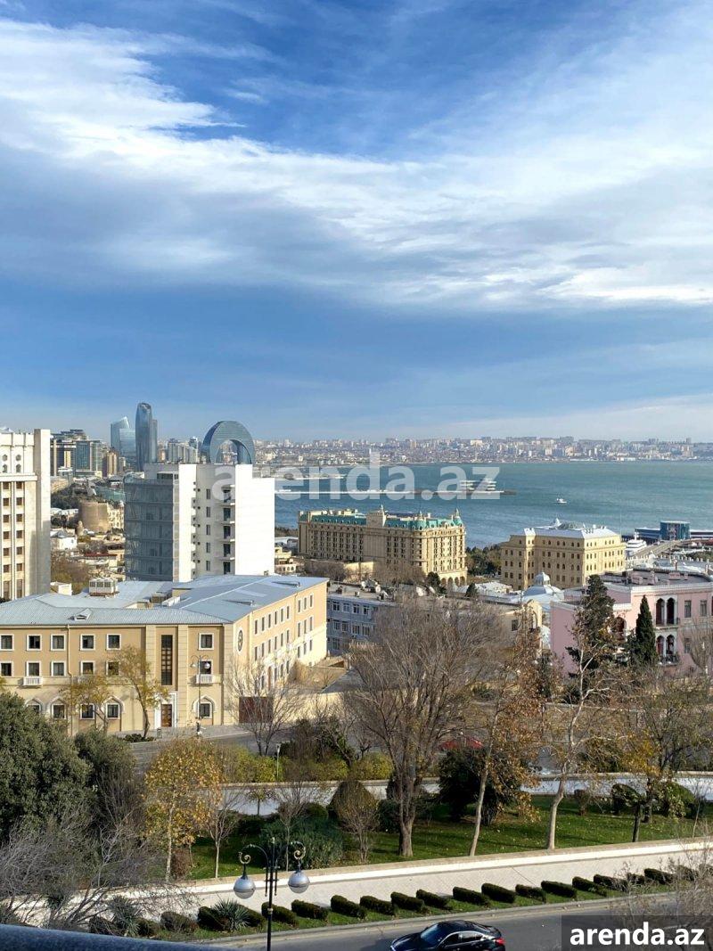 Satılır 3 otaqlı Köhnə Tikili, İçərişəhər metrosu, Səbail rayonu 22 Satılır 3 otaqlı Köhnə Tikili, İçərişəhər metrosu, Səbail rayonu 22