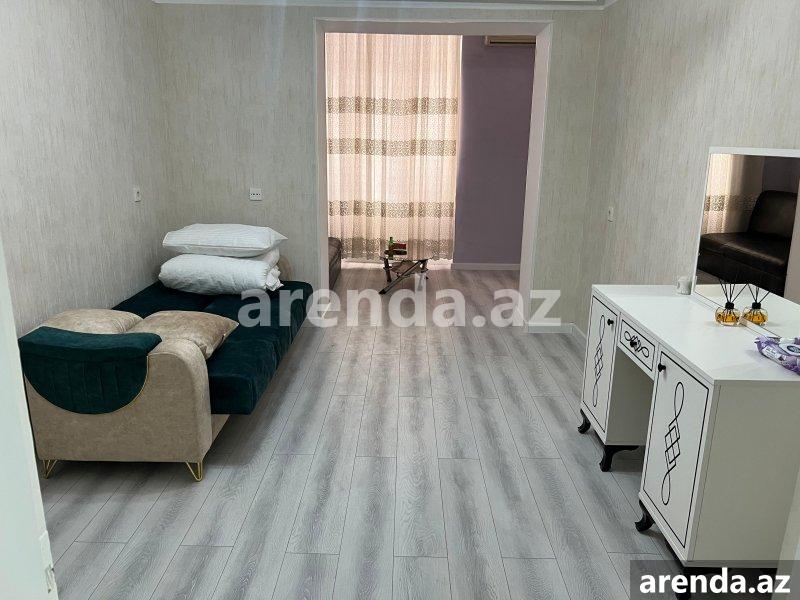 Kirayə (aylıq) 3 otaqlı Köhnə Tikili, İçərişəhər metrosu, MUM, Səbail rayonu 4 Kirayə (aylıq) 3 otaqlı Köhnə Tikili, İçərişəhər metrosu, MUM, Səbail rayonu 4
