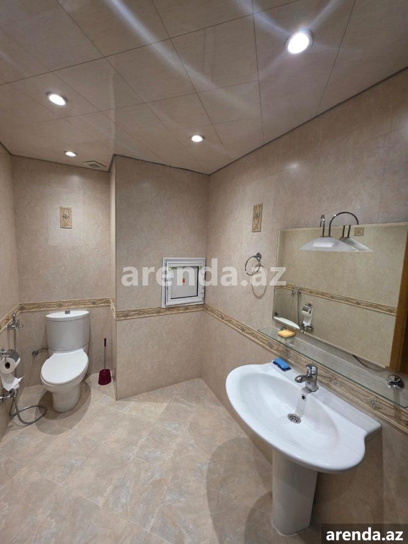 Kirayə (aylıq) 3 otaqlı Yeni Tikili, 8 Noyabr metrosu, Olimpik Star, Nəsimi rayonu 15 Kirayə (aylıq) 3 otaqlı Yeni Tikili, 8 Noyabr metrosu, Olimpik Star, Nəsimi rayonu 15
