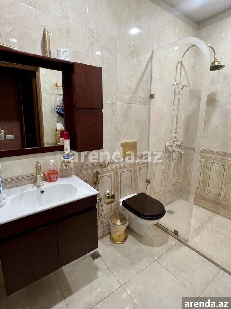 Kirayə (aylıq) 3 otaqlı Yeni Tikili, Sahil metrosu, Səbail rayonu $num