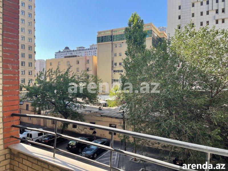 Satılır 3 otaqlı Yeni Tikili, Gənclik metrosu, Nərimanov rayonu 3 Satılır 3 otaqlı Yeni Tikili, Gənclik metrosu, Nərimanov rayonu 3