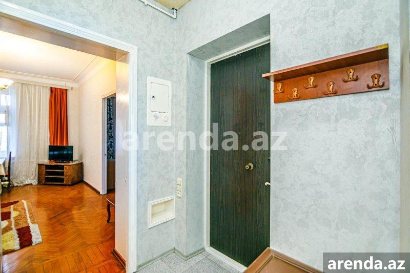 Kirayə (aylıq) 2 otaqlı Köhnə Tikili, Sahil metrosu, Səbail rayonu 18 Kirayə (aylıq) 2 otaqlı Köhnə Tikili, Sahil metrosu, Səbail rayonu 18