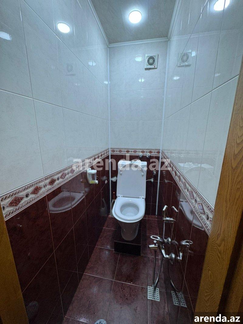 Kirayə (aylıq) 4 otaqlı Köhnə Tikili, Gənclik metrosu, Nərimanov rayonu 17