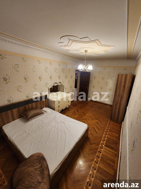 Kirayə (aylıq) 4 otaqlı Köhnə Tikili, Nəriman Nərimanov metrosu, Heydər Əliyev Mərkəzi, Nərimanov rayonu 6 Kirayə (aylıq) 4 otaqlı Köhnə Tikili, Nəriman Nərimanov metrosu, Heydər Əliyev Mərkəzi, Nərimanov rayonu 6