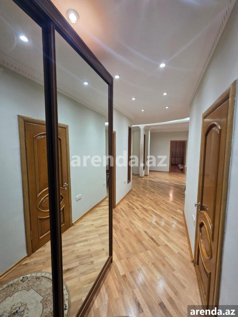 Kirayə (aylıq) 3 otaqlı Yeni Tikili, 8 Noyabr metrosu, Olimpik Star, Nəsimi rayonu 16 Kirayə (aylıq) 3 otaqlı Yeni Tikili, 8 Noyabr metrosu, Olimpik Star, Nəsimi rayonu 16