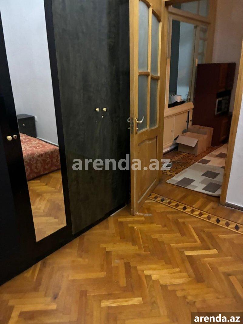 Kirayə (aylıq) 3 otaqlı Köhnə Tikili, 28 May metrosu, Nəsimi rayonu 6 Kirayə (aylıq) 3 otaqlı Köhnə Tikili, 28 May metrosu, Nəsimi rayonu 6