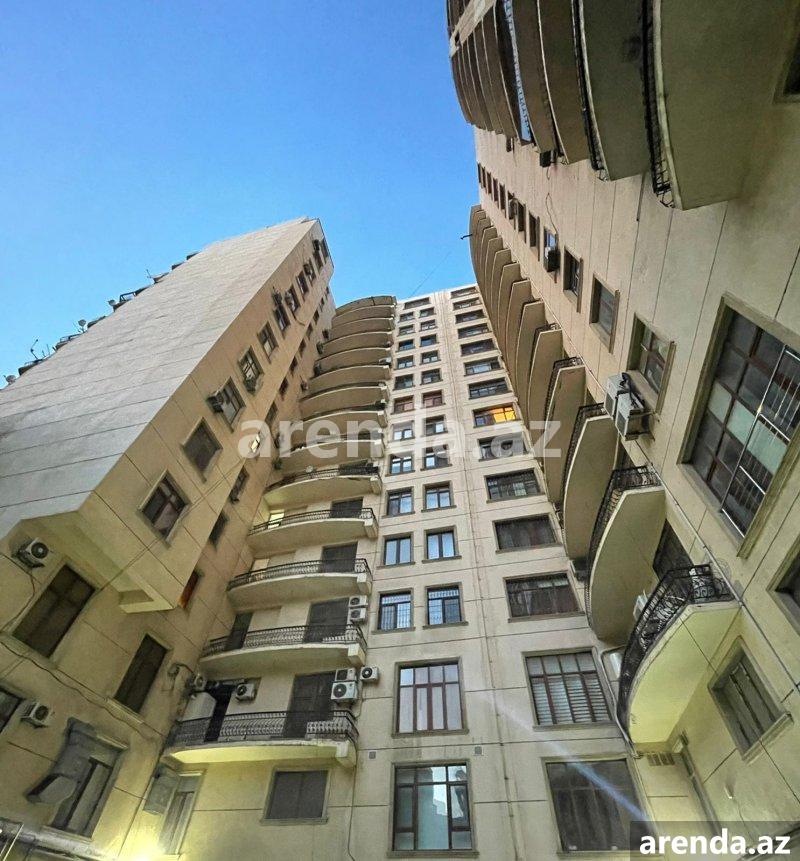 Satılır 3 otaqlı Yeni Tikili, İçərişəhər metrosu, Səbail rayonu 1 Satılır 3 otaqlı Yeni Tikili, İçərişəhər metrosu, Səbail rayonu 1