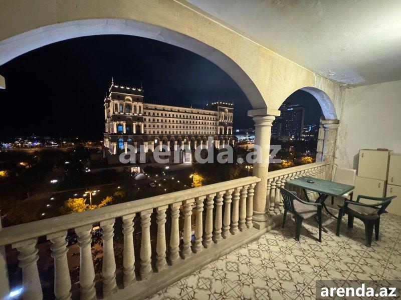 Kirayə (aylıq) 3 otaqlı Köhnə Tikili, Sahil metrosu, Səbail rayonu 17 Kirayə (aylıq) 3 otaqlı Köhnə Tikili, Sahil metrosu, Səbail rayonu 17