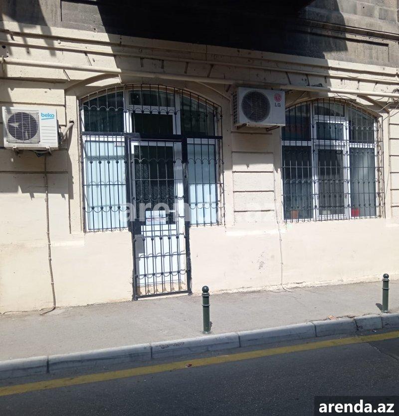 Kirayə (aylıq) 3 otaqlı Ofis, Yasamal rayonu 1