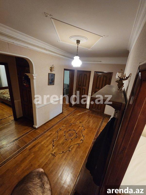 Kirayə (aylıq) 4 otaqlı Köhnə Tikili, Nəriman Nərimanov metrosu, Heydər Əliyev Mərkəzi, Nərimanov rayonu 3 Kirayə (aylıq) 4 otaqlı Köhnə Tikili, Nəriman Nərimanov metrosu, Heydər Əliyev Mərkəzi, Nərimanov rayonu 3