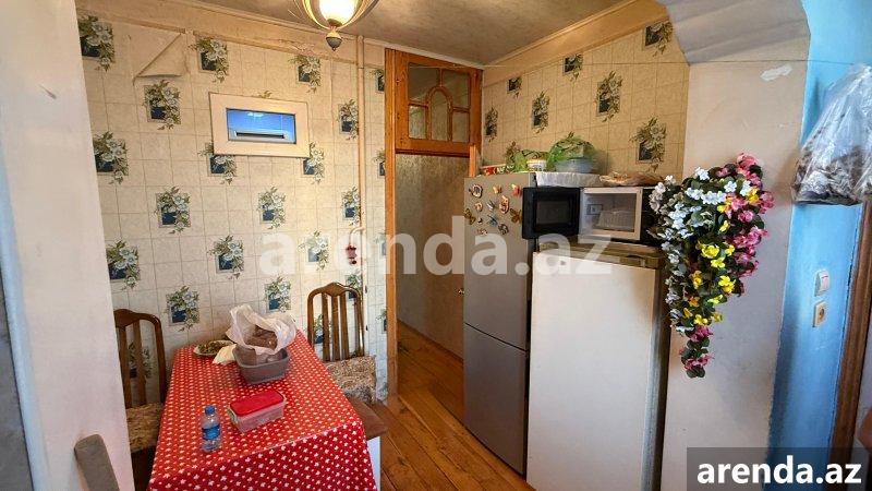 Satılır 3 otaqlı Köhnə Tikili, Qaraçuxur qəs., Suraxanı rayonu 5 Satılır 3 otaqlı Köhnə Tikili, Qaraçuxur qəs., Suraxanı rayonu 5