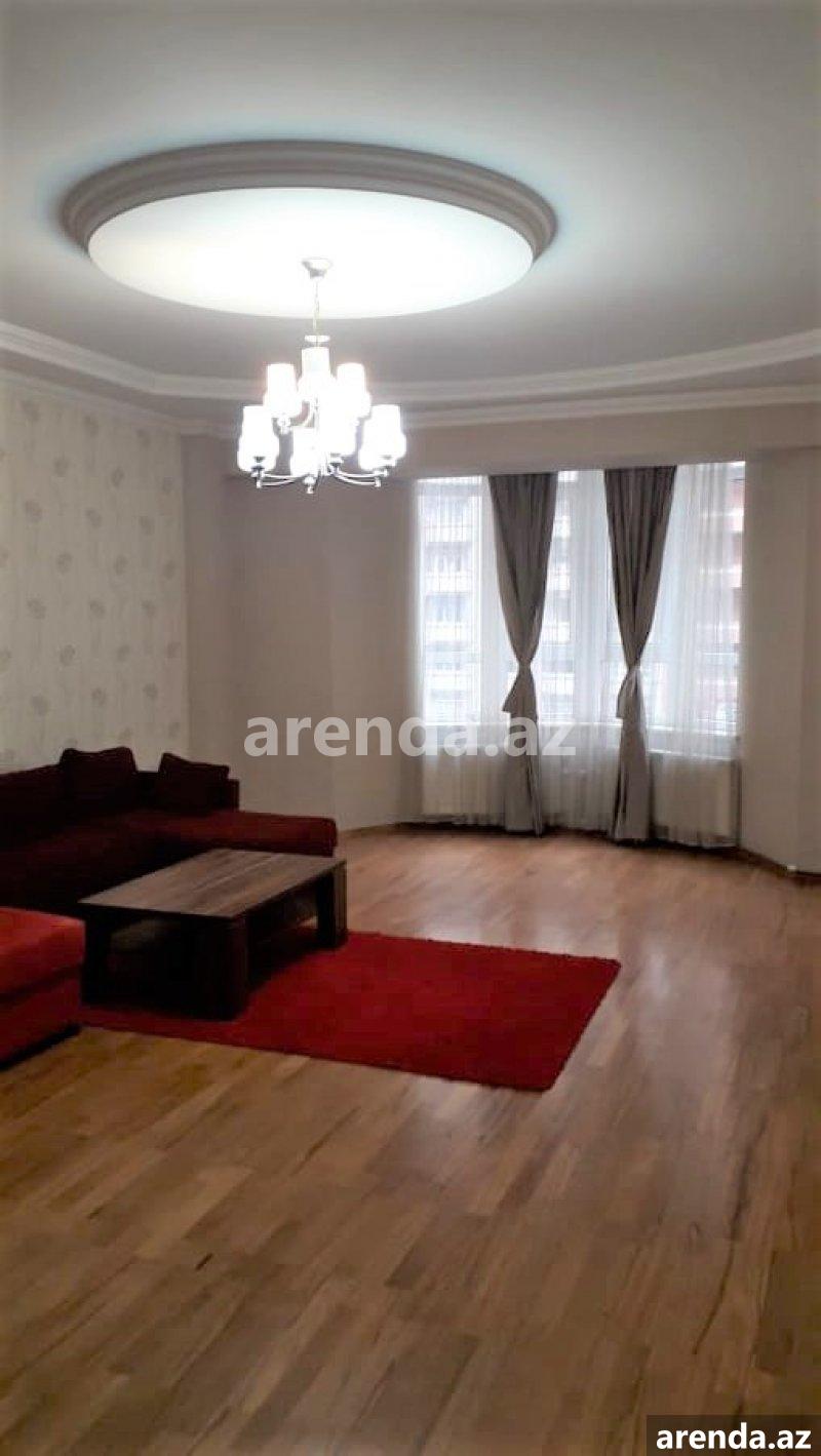 Satılır 3 otaqlı Yeni Tikili, Badamdar qəs., Səbail rayonu 1