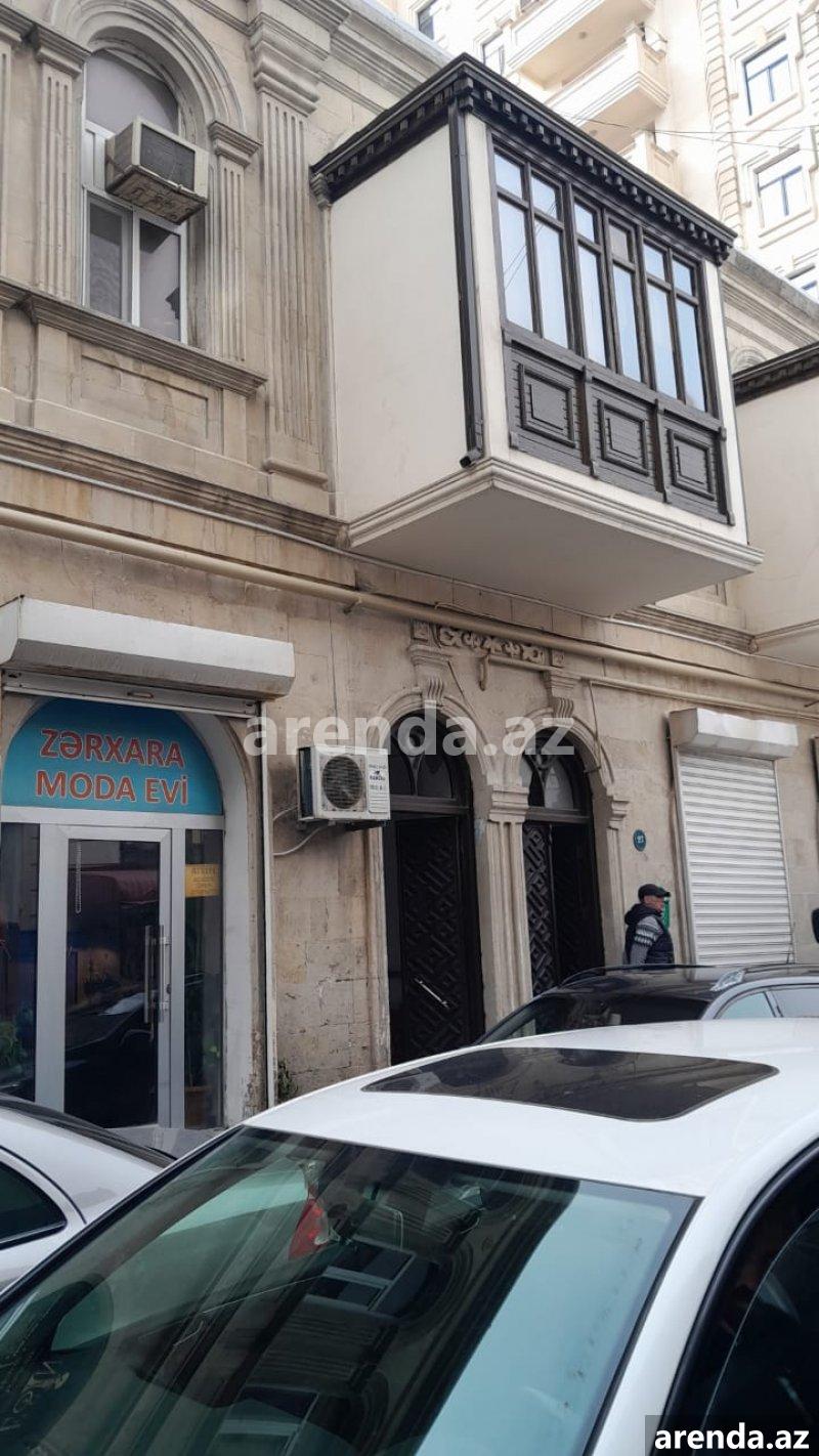 Satılır 1 otaqlı Köhnə Tikili, İçərişəhər metrosu, Səbail rayonu 14 Satılır 1 otaqlı Köhnə Tikili, İçərişəhər metrosu, Səbail rayonu 14