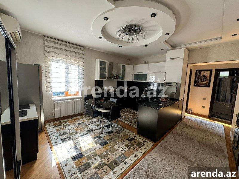 Kirayə (aylıq) 4 otaqlı Köhnə Tikili, Bayıl qəs., Səbail rayonu 1 Kirayə (aylıq) 4 otaqlı Köhnə Tikili, Bayıl qəs., Səbail rayonu 1