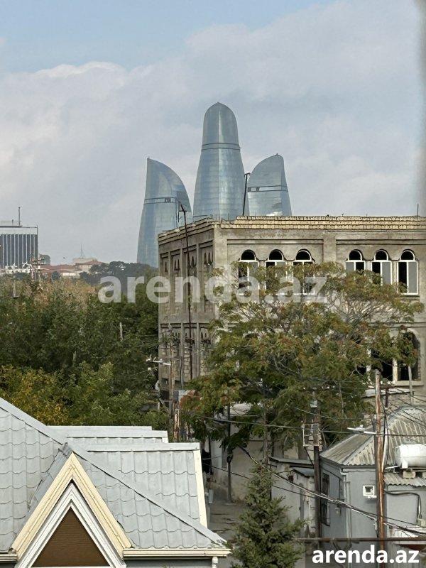 Продажа 3 комнатная Вторичка, пос. Байыл, Площадь Азнефть, Сябаиль район 1 Продажа 3 комнатная Вторичка, пос. Байыл, Площадь Азнефть, Сябаиль район 1