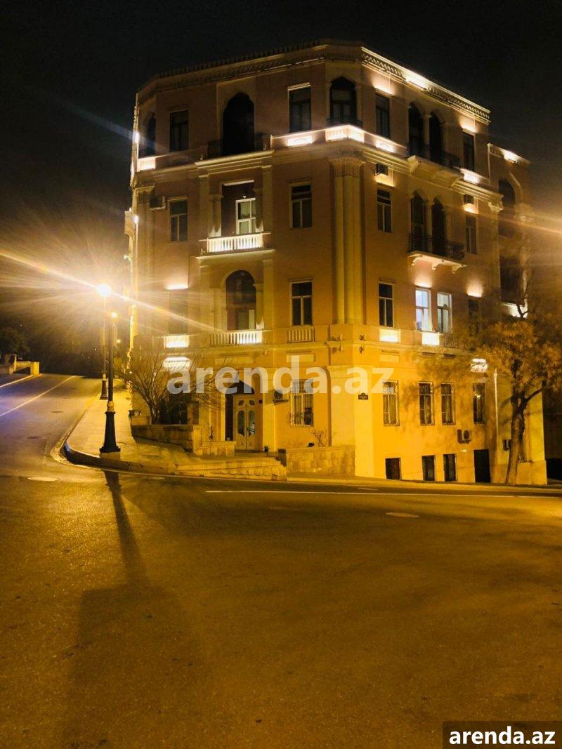 Kirayə (aylıq) 2 otaqlı Köhnə Tikili, İçərişəhər metrosu, Səbail rayonu 1
