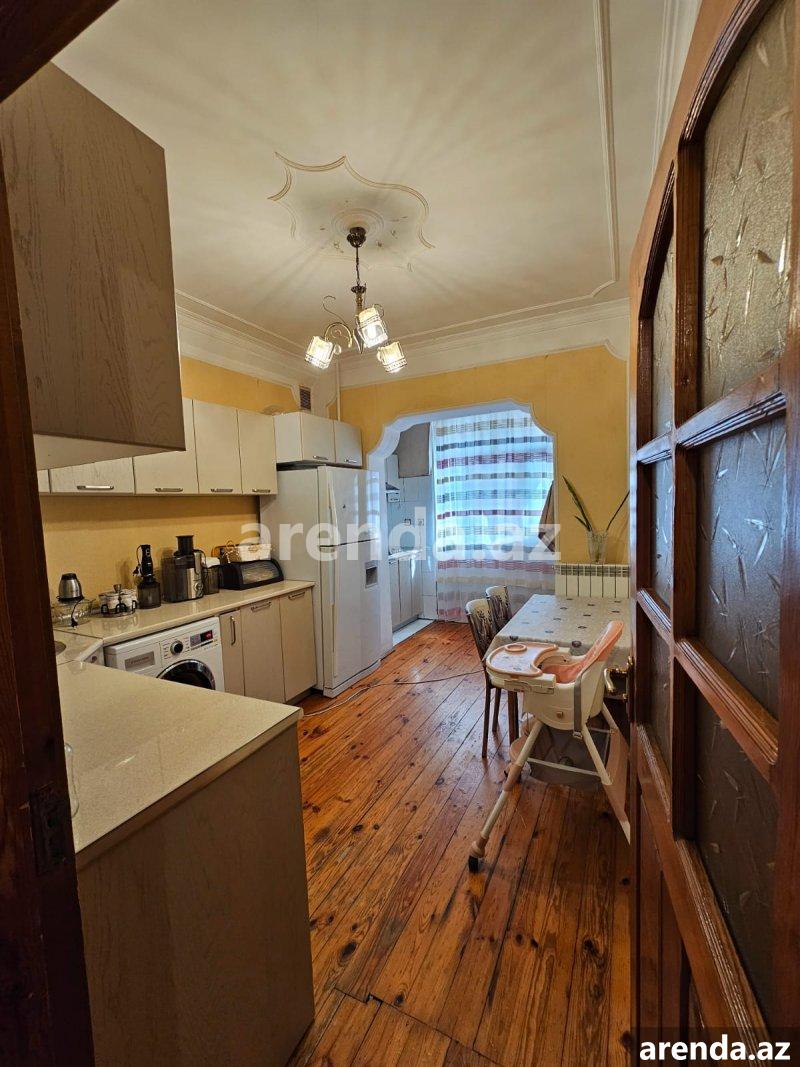 Satılır 2 otaqlı Köhnə Tikili, Azadlıq metrosu, 8-ci mikrorayon, Medera Klinikası, Binəqədi rayonu 7 Satılır 2 otaqlı Köhnə Tikili, Azadlıq metrosu, 8-ci mikrorayon, Medera Klinikası, Binəqədi rayonu 7