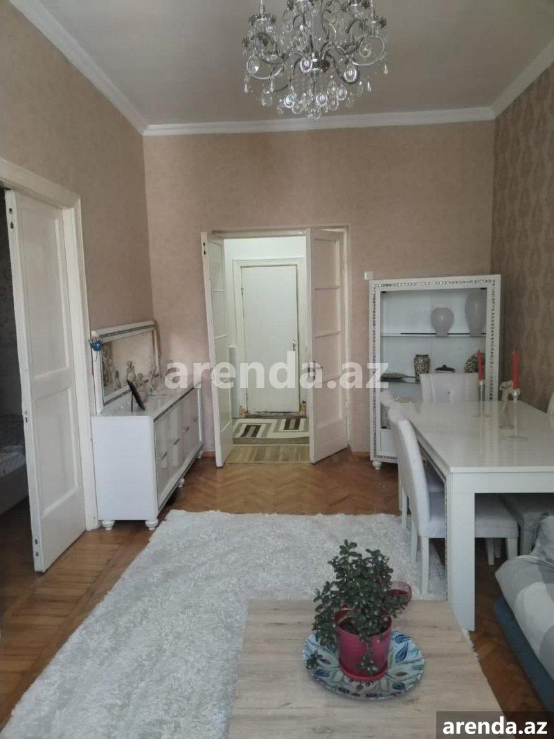 Satılır 3 otaqlı Köhnə Tikili, Bayıl qəs., Səbail rayonu 2