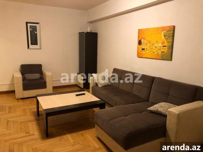 Kirayə (aylıq) 3 otaqlı Yeni Tikili, İçərişəhər metrosu, Mərkəzi Univermaq, Səbail rayonu 1 Kirayə (aylıq) 3 otaqlı Yeni Tikili, İçərişəhər metrosu, Mərkəzi Univermaq, Səbail rayonu 1
