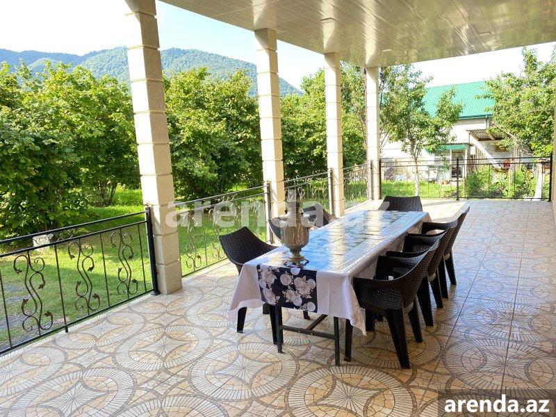 Kirayə (günlük) 4 otaqlı Həyət evi/villa Qax 2