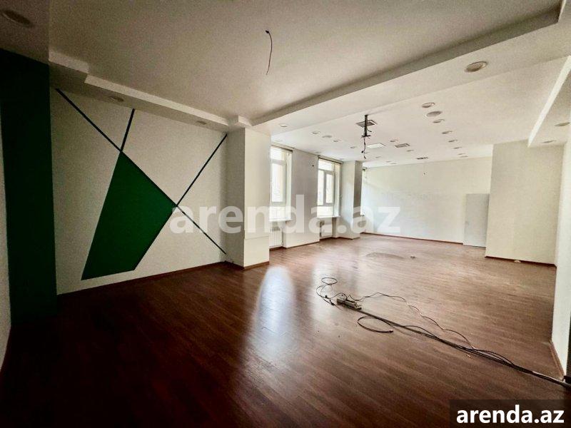 Kirayə (aylıq) 16 otaqlı Ofis, 28 May metrosu, Nəsimi rayonu 5 Kirayə (aylıq) 16 otaqlı Ofis, 28 May metrosu, Nəsimi rayonu 5