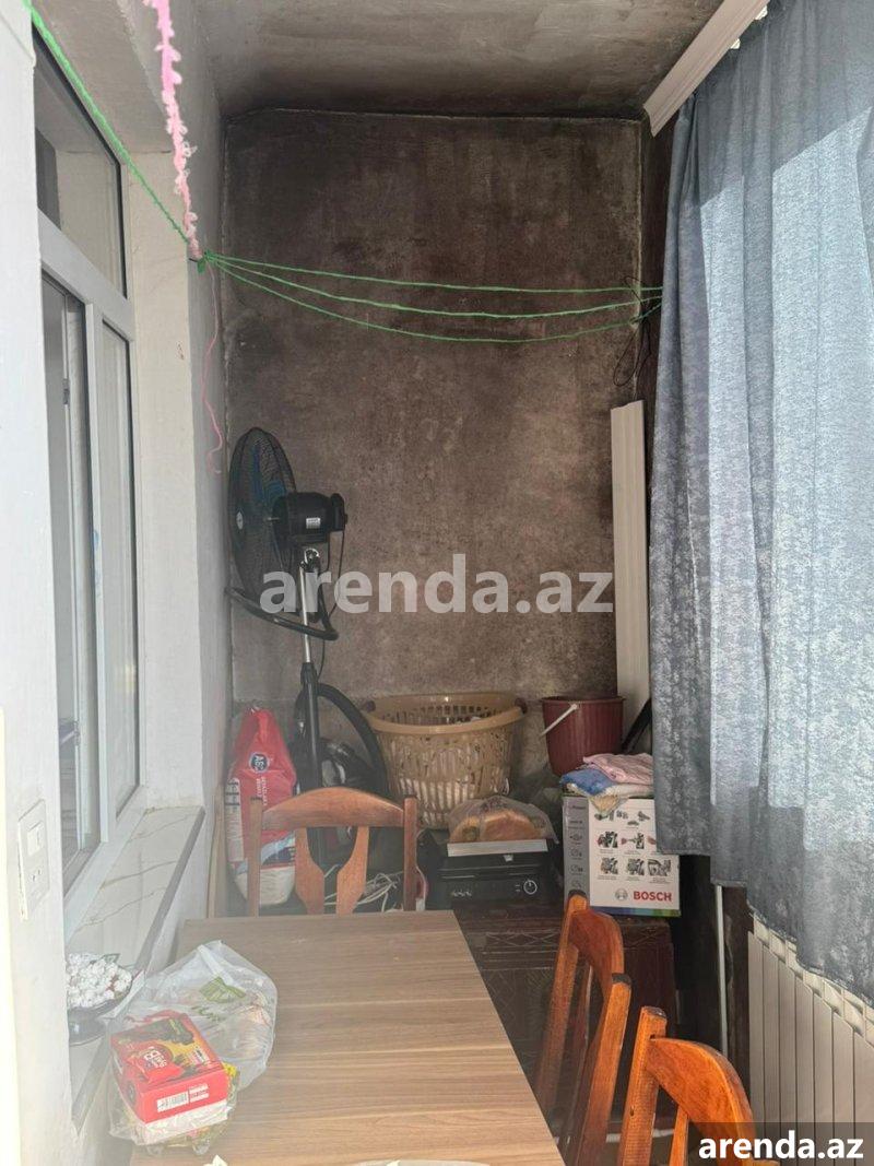 Satılır 3 otaqlı Köhnə Tikili, Yeni Günəşli qəs., Suraxanı rayonu 9 Satılır 3 otaqlı Köhnə Tikili, Yeni Günəşli qəs., Suraxanı rayonu 9
