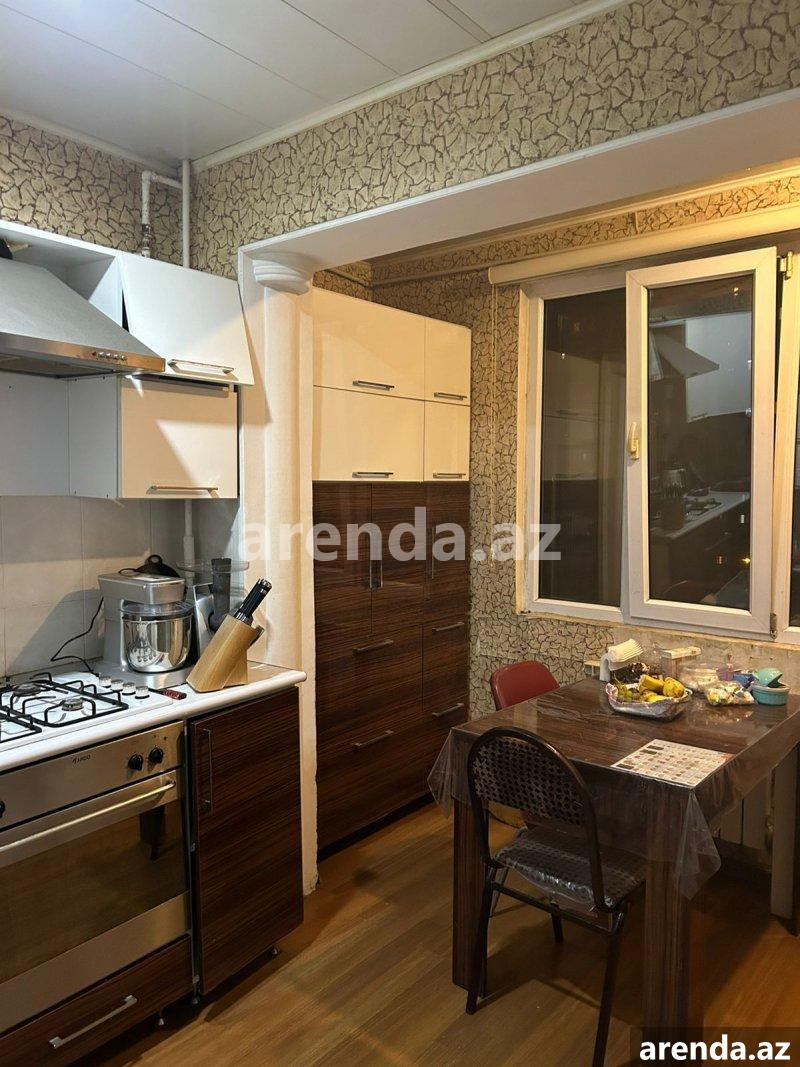 Satılır 2 otaqlı Köhnə Tikili, Azadlıq metrosu, 8-ci mikrorayon, Binəqədi rayonu 10 Satılır 2 otaqlı Köhnə Tikili, Azadlıq metrosu, 8-ci mikrorayon, Binəqədi rayonu 10