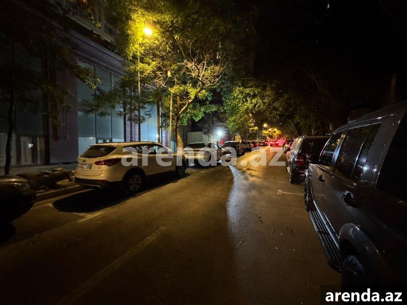 Satılır 2 otaqlı Köhnə Tikili, 28 May metrosu, 28 Mall, Nəsimi rayonu 12 Satılır 2 otaqlı Köhnə Tikili, 28 May metrosu, 28 Mall, Nəsimi rayonu 12