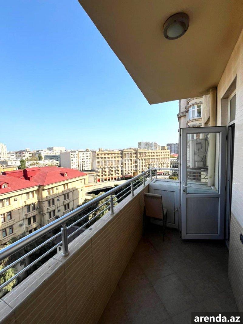 Kirayə (aylıq) 4 otaqlı Yeni Tikili, Nəriman Nərimanov metrosu, Heydər Əliyev Mərkəzi, Nərimanov rayonu 15 Kirayə (aylıq) 4 otaqlı Yeni Tikili, Nəriman Nərimanov metrosu, Heydər Əliyev Mərkəzi, Nərimanov rayonu 15