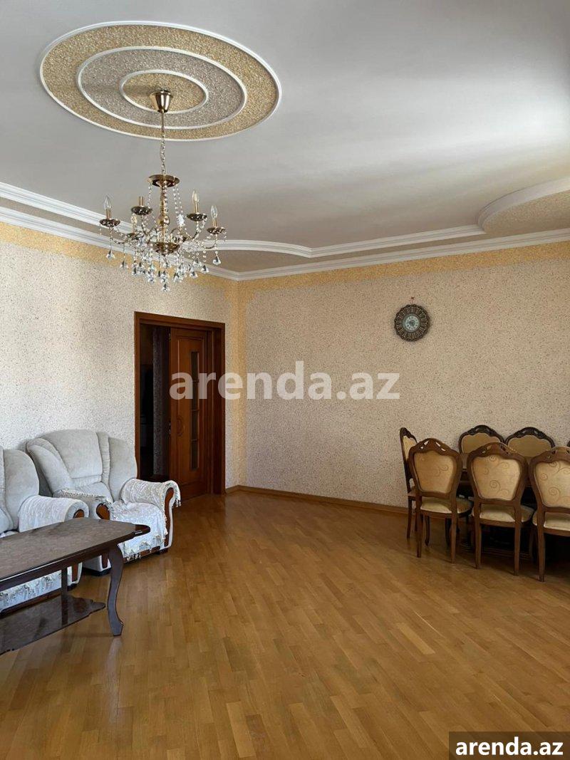 Satılır 8 otaqlı Həyət evi/villa, Neftçilər metrosu, Bakıxanov qəs., Sabunçu rayonu 21