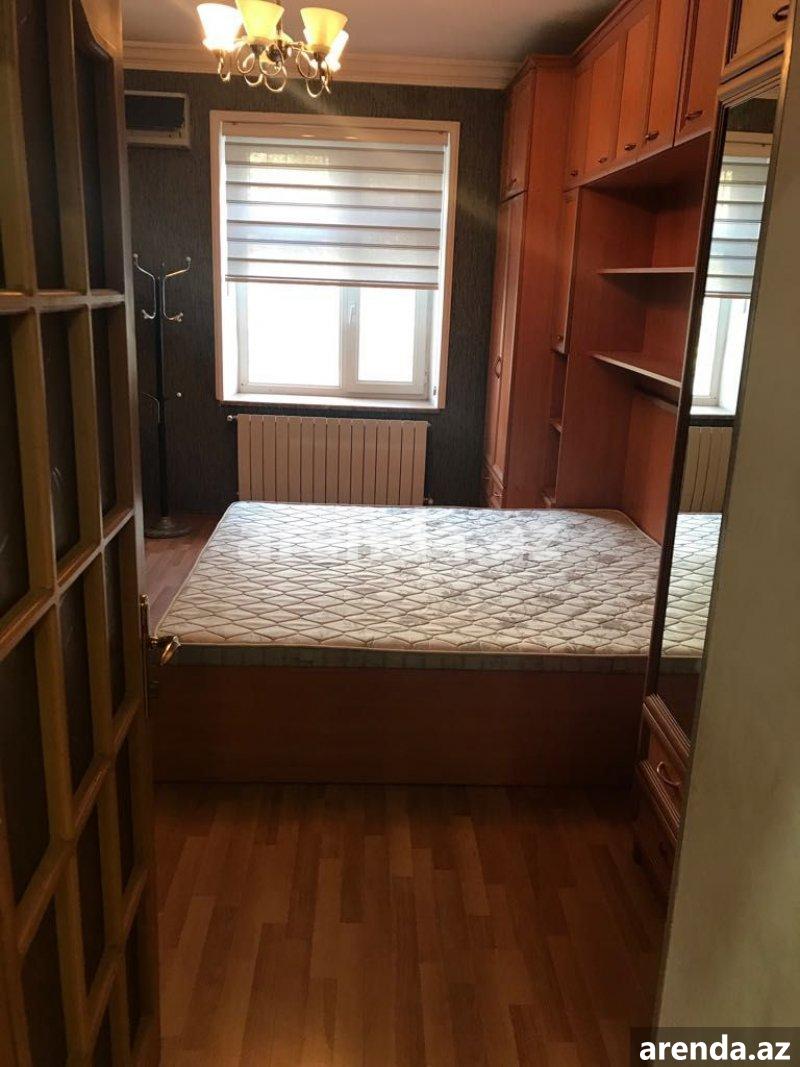 Satılır 3 otaqlı Köhnə Tikili, İçərişəhər metrosu, Səbail rayonu 18 Satılır 3 otaqlı Köhnə Tikili, İçərişəhər metrosu, Səbail rayonu 18