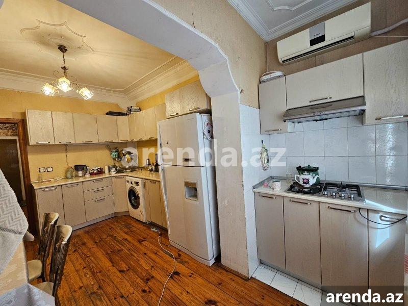 Satılır 2 otaqlı Köhnə Tikili, Azadlıq metrosu, 8-ci mikrorayon, Medera Klinikası, Binəqədi rayonu 4 Satılır 2 otaqlı Köhnə Tikili, Azadlıq metrosu, 8-ci mikrorayon, Medera Klinikası, Binəqədi rayonu 4