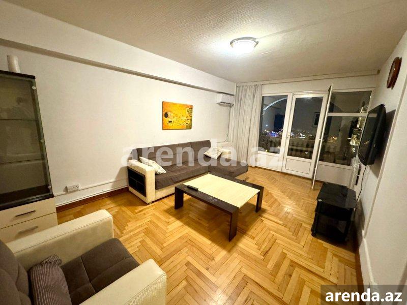 Kirayə (aylıq) 3 otaqlı Köhnə Tikili, Sahil metrosu, Səbail rayonu 3 Kirayə (aylıq) 3 otaqlı Köhnə Tikili, Sahil metrosu, Səbail rayonu 3