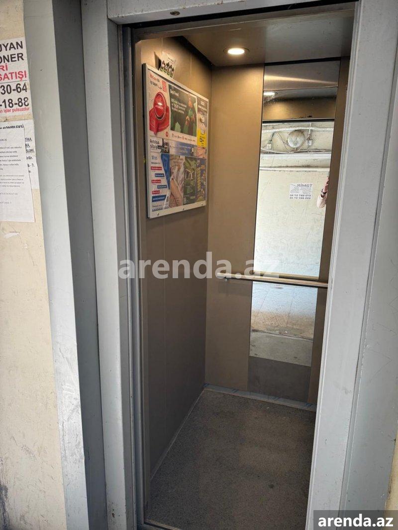 Satılır 2 otaqlı Köhnə Tikili, Xalqlar dostluğu metrosu, Xətai rayonu 7 Satılır 2 otaqlı Köhnə Tikili, Xalqlar dostluğu metrosu, Xətai rayonu 7