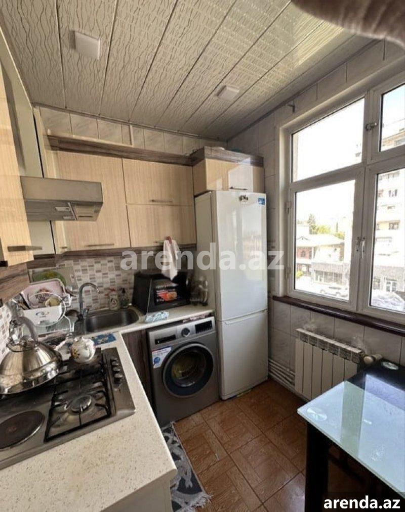 Satılır 2 otaqlı Köhnə Tikili, Gənclik metrosu, Nərimanov rayonu 4 Satılır 2 otaqlı Köhnə Tikili, Gənclik metrosu, Nərimanov rayonu 4