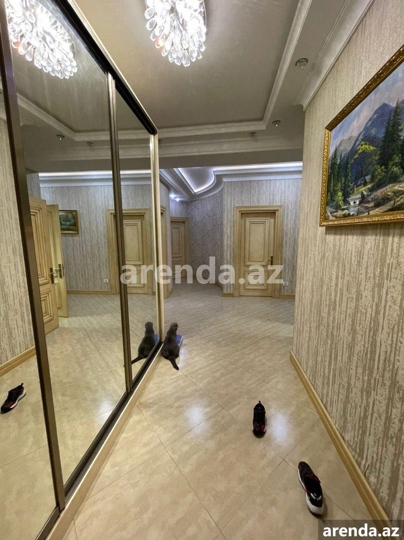 Satılır 3 otaqlı Yeni Tikili, İçərişəhər metrosu, Səbail rayonu 11 Satılır 3 otaqlı Yeni Tikili, İçərişəhər metrosu, Səbail rayonu 11