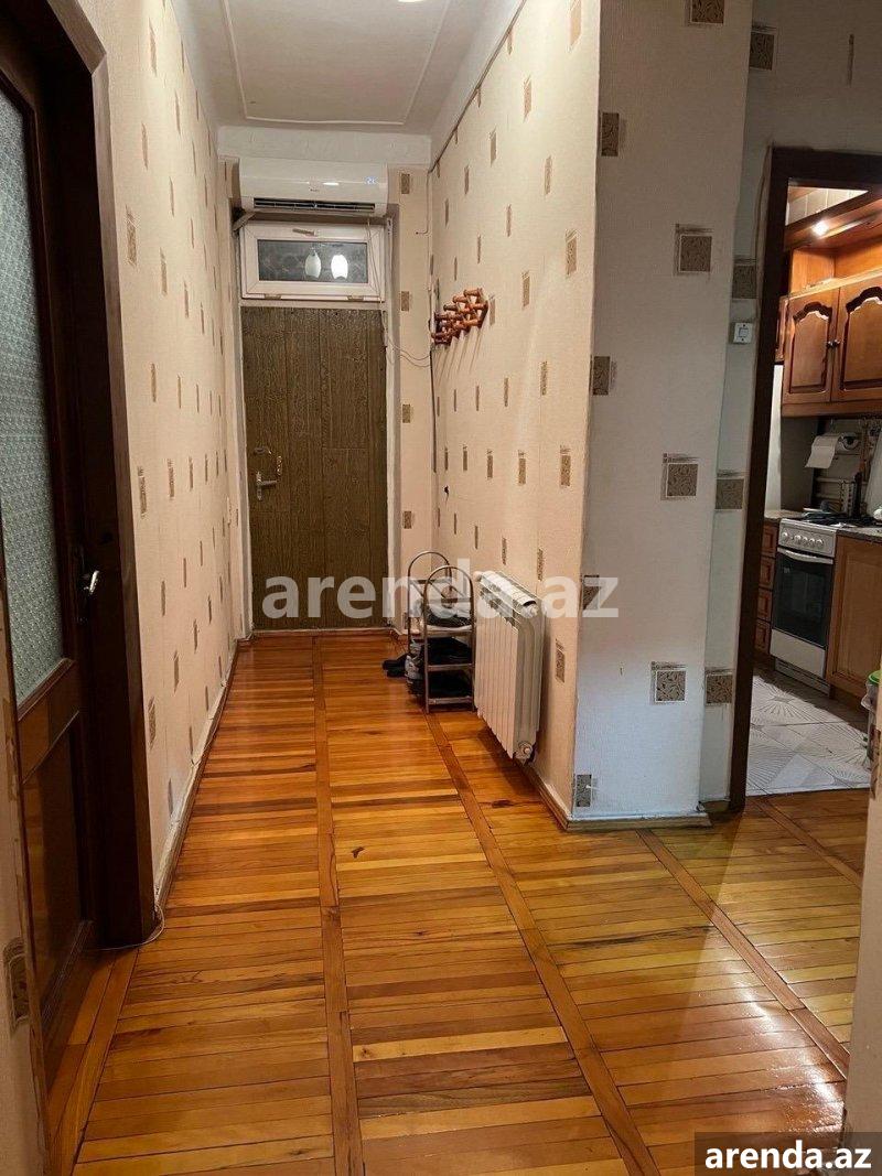 Kirayə (aylıq) 2 otaqlı Köhnə Tikili, 28 May metrosu, Absheron Marriott otel, Səbail rayonu 8 Kirayə (aylıq) 2 otaqlı Köhnə Tikili, 28 May metrosu, Absheron Marriott otel, Səbail rayonu 8