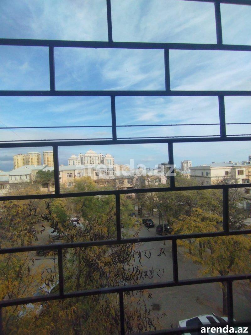 Аренда 3 комнатная Вторичка, м. Эльмляр Академиясы метро, Ясамал район 28 Аренда 3 комнатная Вторичка, м. Эльмляр Академиясы метро, Ясамал район 28