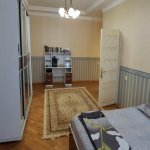 Kirayə (günlük) 6 otaqlı Həyət evi/villa, Elmlər akademiyası metrosu, Yasamal rayonu 31